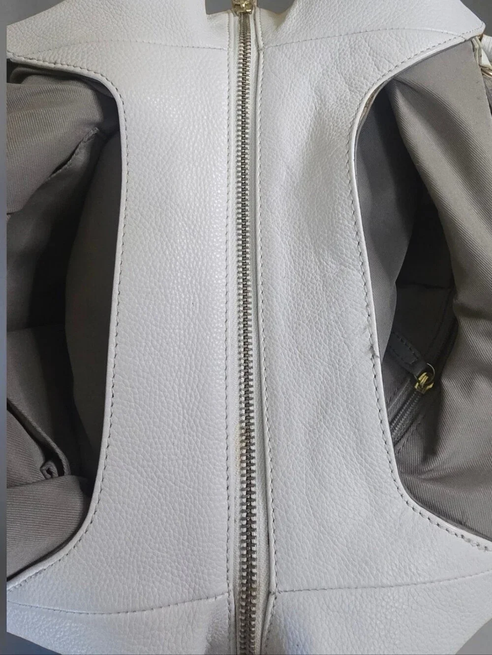 Vince Camuto White Leather Hobo Bag Braided Handle - Picture 9 of 16